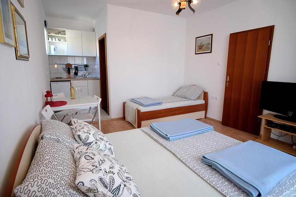 Studio Apartments Shanti Zadar Oda fotoğraf